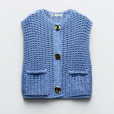 Viral Zara Knit Sweater! Perfect Condition With Tags On. Super Pretty Blue Color. Sold Out/Discontinued Online. Trendy Blue Knitted Cardigan, Trendy Blue Knit Cardigan, Light Blue Textured Knit Sweater, Blue Knitted Sweater For Fall, Casual Blue Knitted Sweater, Trendy Blue Chunky Knit Top, Blue Chunky Knit Trendy Tops, Spring Blue Chunky Knit Outerwear, Trendy Blue Chunky Knit Cardigan