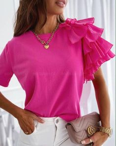 Dress Makeover, Eid Fashion, Blouse Korea, Belly Dance Outfit, Shirt Refashion, Korea Fashion, Diy Shirt