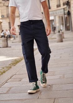 Fashion Outfits Men, Street Style Outfits Men, Mens Outfit Inspiration, Outfits With Converse, Mens Fashion Casual Outfits, Stylish Mens Outfits, Streetwear Men Outfits