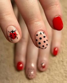 35 Creative Ladybug Nail Art Ideas To Elevate Your Manicure Nail Ideas Easy Simple, Bug Nails, Ladybug Nail Art, Nail Art Easy, Ladybug Party, Nail Art Instagram, Short Nail, Art Easy