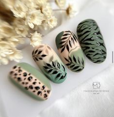 More ideas in our app Leya Nail Art Printer, Animal Print Nails Art, Animal Nail Art, Fake Nails Designs, Nail Drawing, Gel Nail Art Designs, Romantic Nails, Modern Nails, Nail Art Set