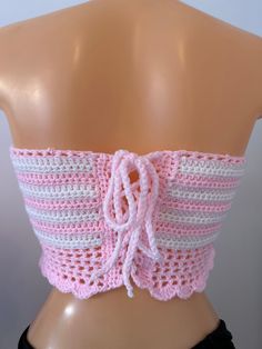 Crochet Crop Top Outfit, Pink And White Crop Top, Crochet Boho Top, Crochet Barbie, Minnie Mouse Pink, Crochet Summer Tops, Crochet Shorts, Crochet Halter, Crochet Crop