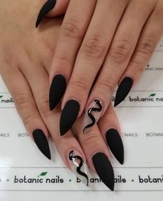 Goth Gel Nails Short, Slytherin Nails, Witchy Nails, Halloween Acrylic Nails, Rave Makeup, Long Nail Designs, Goth Nails, Edgy Nails