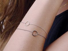 A delicate circle bracelet for a casual or dressy look. A geometric circle bracelet made of solid gold, a simple but captivating design! Check the matching necklace here: https://www.etsy.com/listing/849351157/geometric-circle-necklace-in-solid-gold?ref=shop_home_active_1&frs=1 ✔ Made to Order ✔ Gold Kt: 9k-14K-18k ✔Metal stamp: 375-585-750 ✔ Available Gold Color: Rose Gold, Yellow Gold, White Gold ✔ Bracelet size: Available in any lengths (an extra link is an option) ✔ Dimensions (circle): Monogram Ring Gold, Gold Chain Bracelet, Circle Bracelet, Monogram Ring, Geometric Circle, Gold Monogram, White Gold Bracelet, Gold Bracelet Chain, Solid Gold Jewelry