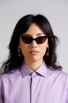 Broadlind captures the essence of the 60's with a modernized twist in these funky cat eye frames. It's custom dyed lenses were formulated exclusively by BRU and are opaque. Spring hinges allow for a variety of head sizes and a comfortable fit.    Materials: Acetate Frame, Polarized Lens, 100% UVA/UVB Protection, Spring Hinges Measurements: 48 X 22 X 145 Eye Frames, Cat Eye Frames, Spring Hinge, Sunglasses & Glasses, Polarized Lenses, Rounded Corners, Hinges, Cat Eye, Black And Brown