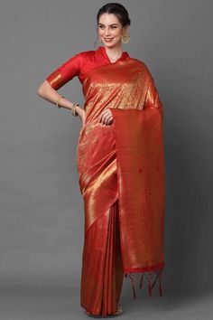 Lasted Traditional Wear Sarees One Minute Saree, Design Saree, Back Neck Designs, Ethnic Sarees, Utsav Fashion, Red Party, Art Silk Sarees, Red Saree, Red Blouse