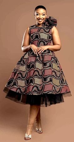 African Traditional Wear, Fancy Short Dresses, African Attire Dresses, Shweshwe Dresses, African Print Dress Ankara, African Dresses For Kids, Short African Dresses, Best African Dresses, African Dresses Modern