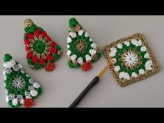 crochet christmas tree ornaments are shown in three different colors and sizes, including red, green, white, and gold