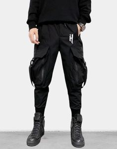 Functional Pants Guard Oc, Techwear Cargo Pants, Techwear Ninja, Techwear Cyberpunk, Avant Garde Aesthetic, Techwear Pants, Military Cargo Pants, Techwear Outfits, Combat Pants