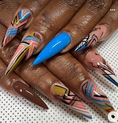 3d Summer Nails, Abstract Art Nails, Summer Nails 2023, Funky Nail Art, Retro Nails, Nail Design Inspiration, Nail Polish Art, Dope Nail Designs, Acrylic Nails Coffin Pink