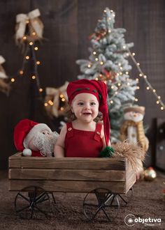 کریسمس Baby Christmas Photography, Christmas Portraits, Family Christmas Pictures