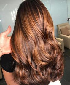 Apple Cider Hair, Balayage Medium, Hair 50, 2020 Aesthetic, Aesthetic Blonde, Honey Brown Hair, Ball Hairstyles, Caramel Hair