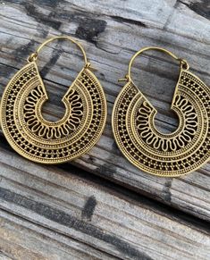 Nickel-free brass Boho earrings Boho Earring, Bronze Earrings, Miami Fl, Boho Earrings, Favorite Jewelry, Hippie Boho, Jewelry Earrings Dangle, Crochet Earrings, Etsy Earrings