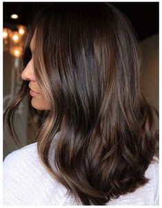 Brunette Hair Color Shades, Medium Scene Hair, Espresso Hair Color, Medium Brunette, Medium Brunette Hair, Highlights Brunette, Mocha Hair, Haircut Inspo, Short Scene Hair