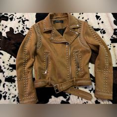 Incredible Studded Suede Jacket. Heavy Weight And Not Missing Any Studs. Chic Leather, Zara Jackets, Suede Jacket, Moto Jacket, Heavy Weight, Jackets & Coats, Jackets For Women, Zara, The Incredibles