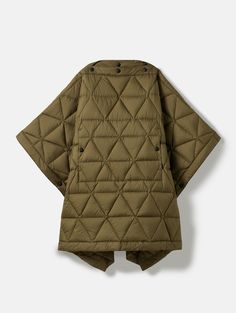 Our Design Director loves a poncho, so when he wanted to put the AETHER stamp on one, he set out to create a technical version both super functional and cozy. The Down Poncho is constructed from a matte woven shell and insulated with 800-fill-power goose down. Quilted Poncho, Life Of Adventure, Black Down, Military Personnel, Fall Essentials, Life Well Lived, When He, Winter Collection, Hand Warmers