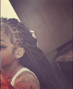 Wigs Highlights, Lifestyle Jewelry, Natural Braided Hairstyles, Nails Y2k, Black Ponytail Hairstyles, Feed In Braids Hairstyles, Goddess Braids Hairstyles, Eyelashes Makeup, Quick Natural Hair Styles