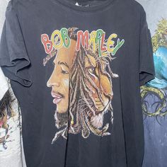 00s Bob Marley Tee 
No tag fits like adult medium 
Neck line is loose 
Good condition 
#bobmarley #00s #tee Bob Marley, Neck Line, Mens Accessories, Men's T Shirt, Outfit Accessories, Mens Tops, Mens Tshirts, T Shirt, Clothes