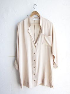 Pink Ootd, Core Fashion, Fashion Basics, Cream Shirt, Ladies Clothing, White Shirts, Summer Clothes, Work Fashion