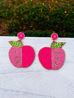 Beaded Pink Apple Earrings Acrylic Seed Beads Hypoallergenic Studs 3 Inches Long, 2 1/4 Inches Wide Extremely Lightweight Cute Beaded Round Earrings, Beaded Fruit, Autumn Handmade, Coffee Earring, Apple Earrings, Artificial Jewelry, Earrings Acrylic, Pink Apple, School Teacher Gifts