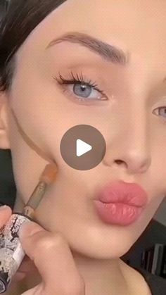 Beauty& Makeup Hack's❤️ on Instagram: "Master the art of contouring in just a few steps! 🌟 Watch my easy tutorial for a sculpted look. What's your go-to contour trick?

#ContouringMagic #GlowUpGoals#BeautyBeyondBounds
#MakeupTutorial #BeautyTips
#MOTD(Makeup of the Day) #BeautyHacks
#InstaMakeup #Glam #MakeupAddict
#MakeupGoals #MakeupInspiratio #beautyinfluencer #BeautyGuru
#MakeupJunkie #Cosmetics
#MakeupLover
#makeuptutorial #makeupreels
#instabeauty
 #beautybloggers
#usamakeupartist #makeuplovers
#makeup #usamakeup #fashionable
#BeautyCommunity #MakeupLooks
#Contouring #ContourAndHighlight" Girl Makeover, Contour Tricks, Usa Makeup, Bad Makeup, Makeup Transformation, Glass Skin