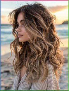 Brunette To Blonde Hair Color Ideas, Burnett Hair Color Ideas For Summer 2024, Hair Color Ideas For Summer 2024, Pecan Sandy Hair, Summer Brown Hair Balayage, Summer Blonde Hair 2024, Summer Balayage Brunette Sun Kissed, Summer Hair Color 2024 Trend, Brown Hair Ideas For Summer