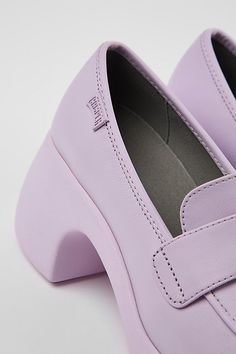 Light Purple Shoes, Formal Shoes For Women, Light Pastel Purple, Loafer Shoe, Purple Fits, Camper Shoes, Purple Shoes, Spring Summer Collection, Purple Leather