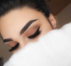 fσℓℓσω мє fσя мσяє ρσρριи ριиѕ ❥ Pinterest// @xXFOZIAXx Matte Make Up, Matte Makeup, Perfect Eyebrows, Eye Make, Prom Makeup