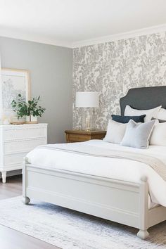 50+ bedroom wallpaper ideas accent wall grey Bedroom Wallpaper Ideas Accent Wall, Grey Cloud Wallpaper, Bedroom With Wallpaper Accent Wall, Bedroom With Wallpaper, Wallpaper Accent Walls, Grey Wallpaper Bedroom, Bedroom Wallpaper Accent Wall, Bedroom Wallpaper Ideas, Next Bedroom