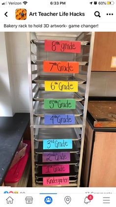 Art Class Organization Ideas, Middle School Art Classroom Decor, Art Classroom Aesthetic, Art Classroom Layout, Zen Classroom, Art Teacher Classroom, Beautiful Classroom, Tab Art, Art Classroom Organization