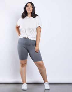 The Curve Relax This Weekend Shorts are made of a soft knit material and does stretch. Band can be worn folded over. Wear this with a graphic tee, denim jacket and strappy heels. Model is 5'8", bust 34DD", waist 32", hips 46" and is wearing a size 1XL. Materials and CareThese shorts are made from 95% Cotton and 5% Spandex. Hand wash cold. Imported. Best Jeans For Women, Stretch Band, Best Jeans, Knitting Materials, Curvy Fashion, Strappy Heels, Soft Knits, This Weekend, Graphic Tee