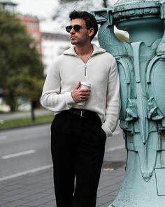 Dapper Sophistication Men's Old Money Style in Black Pants and Knitted Outfits Masc, Old Money Outfits Men, Wealth Aesthetic, Masc Girls, Aesthetic Mens, Money Men, Celana Fashion, Money Clothes, Old Money Outfits