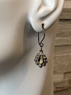 Stand out with these gorgeous fine silver and 24k gold-plated Chandelier earrings. Sterling silver ear wires. Rose Jewelry, Dangling Earrings, Earrings Sterling Silver, Silver And Gold, Silver Roses, Zipper Bags, Jewelry Bags, Chandelier Earrings, Fine Silver