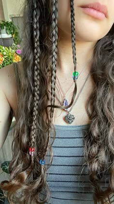 Beads In Hair Braids Aesthetic, Curly Hair With Braids And Beads, Accent Braids Curly Hair, Bead Braids Hairstyles White, Small Braids Curly Hair, Mini Hair Braids, Wavy Hair With Tiny Braids, Curly Hair Beads