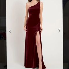 Nwt. Velet One Shoulder Dress Great For Weddings, Or Any Formal Event. Dress From Jenny Yoo. Style: Cybill. Color: Dark Berry. Size: 4 Berry Color Dress, Velvet One Shoulder Dress, Dresses Velvet, Formal Bridesmaids Dresses, Gold Gown, Berry Color, Event Dress, Jenny Yoo, Bridesmaid Dress Sizes