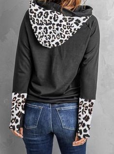 Leopard and Black Double Hood Hoodie Zipper Detail. Thumb Holes. Double hoodie Sizing: S (4/6), M (6/8), L (10/12), XL (12/14) and 2XL (16/18) Sugar Boutique - ships from Shawnee, KS Family run boutique - ❤ Shipping and return info - https://www.sugarboutiquekc.com/pages/shipping-returns