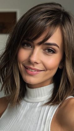 Elevate Your Look: Modern Mom Hairstyles for Every Occasion 35 Haircuts For Medium Length Hair Round Face, Medium Length Hair Round Face, Chic Haircut, Haircuts For Medium Length Hair, Grey Hair Inspiration, Fresh Haircut