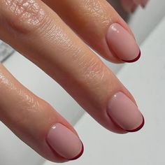 Simple French Short Nails, Mini French Nails Color, French Woman Nails, Short Natural Nail Manicure, Very Short Nails Manicure, French Split Tips Nails, How To Make French Manicure, Double French Tip Nails Short, French Manicure Shapes