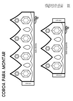 an image of a floor plan for a room with two different sections, one in the middle