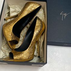 Giuseppe Zanotti Gold Alien Waby Cristallo Oro Heels Purchased For $650 Worn A Few Times But Only Bottoms Show Signs Of Wear Still Look New. Size 37.5=7 Us Women’s Black Satin Heels, Platform Pumps Heels, Jeweled Heels, Metallic Pumps, Giuseppe Zanotti Heels, Black Suede Shoes, Heels Gold, Zanotti Shoes, Giuseppe Zanotti Shoes