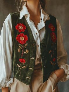 Tapestry Vest, Grad Outfits, Embroidered Vest, Boho Vest, Dressy Shirts, Suede Vest, Winter Boho, Chic Bohemian, Vintage Elegance