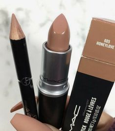 Maquillage Kylie Jenner, Smink Inspiration, Instagram Beauty, Beauty Makeup Tips, Summer Fashion Trends, Lipstick Shades