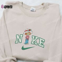 Introducing the Nike x Strawberry Shortcake Cartoon Embroidered Sweatshirt, a charming collaboration that fuses iconic sportswear with the sweetness of Nike Christmas, Nike Cartoon, Movie Christmas, Embroidered Apparel, Christmas Prep, Cartoon Shirts, Cartoon Sweatshirts, Christmas Inspo, Hoodie Material