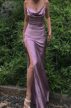 Prom Dress With Split, Dress With Split, Prom Dresses 2020, Prom Dress Inspiration, Satin Prom Dress, Purple Silk, Indie Outfits, Black Prom Dresses, Girls Party Dress