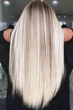 Trendy Blonde Hair Colors And Several Style Ideas To Try In 2022 ★ Trendy Blonde Hair, Cute Blonde Hair, Cool Blonde Hair Colour, Blonde Hair Colors, Perfect Blonde Hair, Bright Blonde Hair, Summer Blonde Hair, Cool Blonde Hair, Dyed Blonde Hair