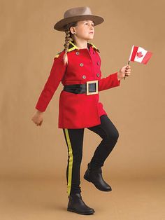 51 Kid Halloween costumes that are easy to make Kids Costumes For Girls, Canadian Costume, Kid Halloween Costumes, Carnaval Kids, Easy Homemade Halloween Costumes, Corn Costume, Sew Halloween Costume, Couples Costumes Creative, Kid Halloween