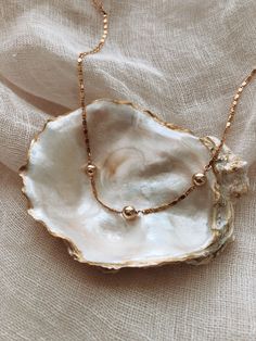 Cream Aesthetic, Dainty Choker, Gold Aesthetic, Classy Aesthetic, Beige Aesthetic