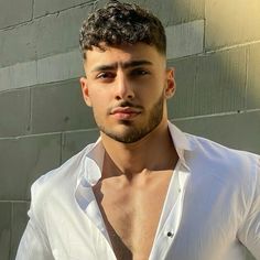 Mens Same Length Haircut, Men's Curly Hairstyles, Mens Hairstyles Curly, Male Haircuts Curly, Mens Hairstyles With Beard, Gents Hair Style, Faded Hair