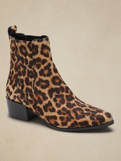 Haircalf Leather Chelsea Boot | Banana Republic Leopard Boots, Insole Design, Leather Chelsea Boots, Chelsea Boot, Women's Accessories, Chelsea Boots, Women's Shoes, Banana Republic, Memory Foam