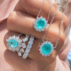 Ice Blue Oval Halo Paraiba Tourmaline Necklace Pendant - Etsy Bosnia and Herzegovina Every Day Necklace, Paraiba Tourmaline Ring, Paraiba Tourmaline, Tourmaline Pendant, Tourmaline Jewelry, Tourmaline Necklace, Royal Jewelry, Girly Jewelry, Gorgeous Jewelry